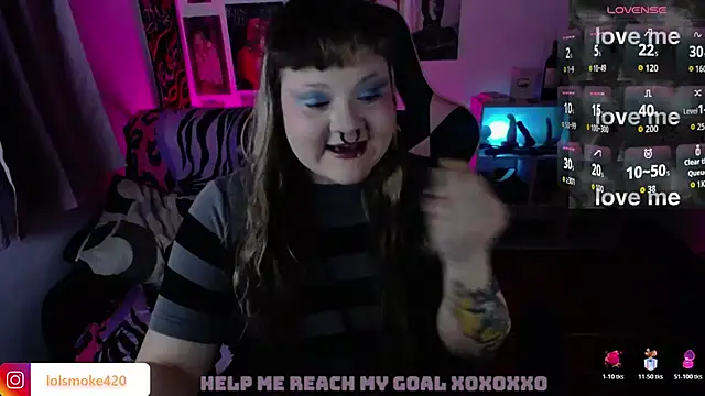 Snapshot of Bdsm_and_fries chatting on June 12, 2026, 4:49 pm Bdsm and fries online show from June 12, 2026, 4:49 pm
