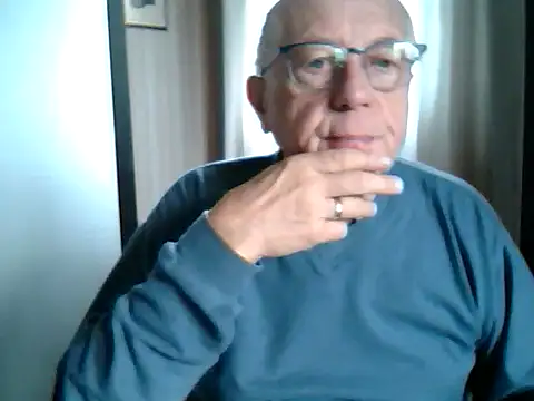 johnjohn622662 online show from October 2, 2025, 7:45 am