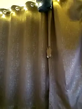 Snapshot of BeastS96 chatting on November 16, 2025, 6:51 am BeastS96 online show from November 16, 2025, 6:51 am