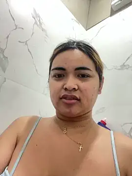 Snapshot of Bombshell_Ashy chatting on March 2, 2025, 2:58 pm Bombshell Ashy online show from March 2, 2025, 2:58 pm