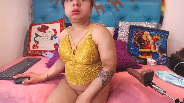 Snapshot of SARAWILLS chatting on December 2, 2025, 2:08 pm SARAWILLS online show from December 2, 2025, 2:08 pm