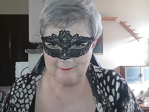 simona60 online show from May 8, 2026, 1:15 pm