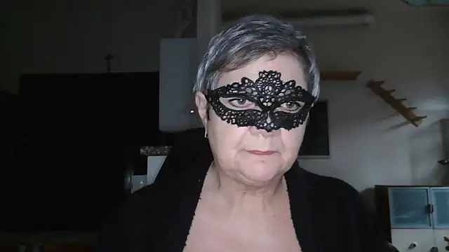 simona60 online show from January 27, 2025, 2:13 pm