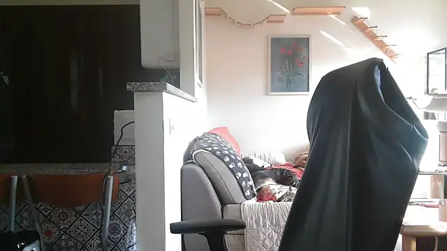 Snapshot of simona60 chatting on October 11, 2025, 1:23 pm simona60 online show from October 11, 2025, 1:23 pm