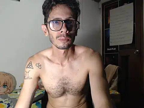 Snapshot of alisterxxx chatting on July 23, 2026, 1:58 am alisterxxx online show from July 23, 2026, 1:58 am
