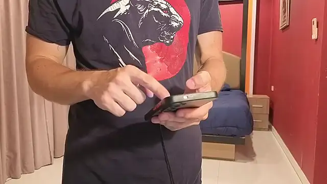 Marrymepls online show from June 4, 2026, 4:22 pm