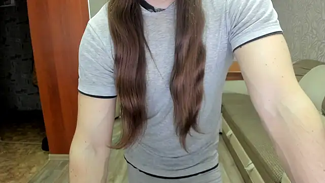 Marrymepls online show from March 12, 2026, 10:52 am