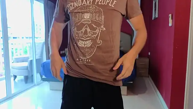 Marrymepls online show from June 11, 2026, 2:33 am