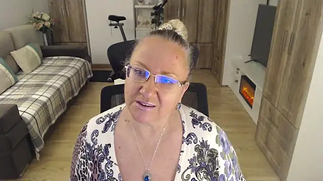 Snapshot of Raisshy chatting on March 15, 2025, 5:48 pm Raisshy online show from March 15, 2025, 5:48 pm