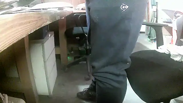 Snapshot of Cygnus58topchef chatting on October 25, 2025, 3:45 pm Cygnus58topchef online show from October 25, 2025, 3:45 pm