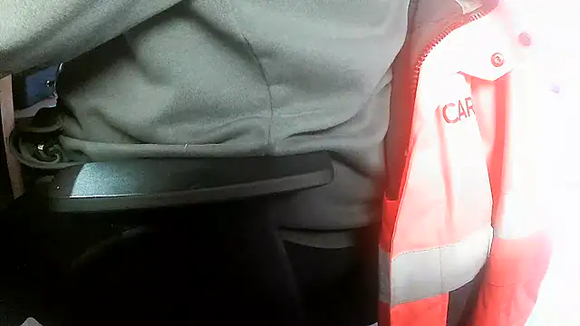 Snapshot of Cygnus58topchef chatting on November 4, 2025, 12:20 pm Cygnus58topchef online show from November 4, 2025, 12:20 pm