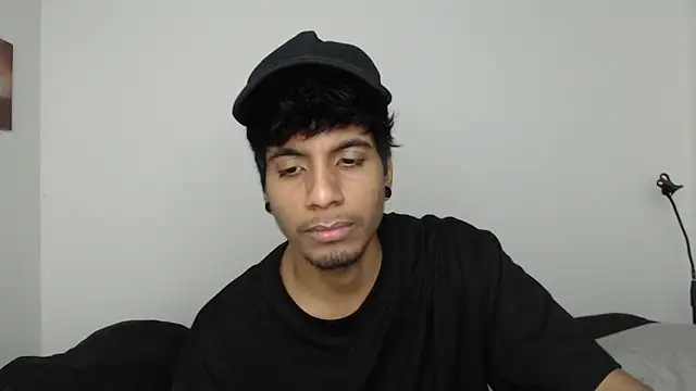 Snapshot of stevenosori chatting on November 25, 2025, 1:17 am stevenosori online show from November 25, 2025, 1:17 am