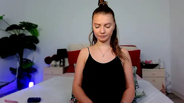 SashaRizz online show from February 25, 2026, 5:18 am