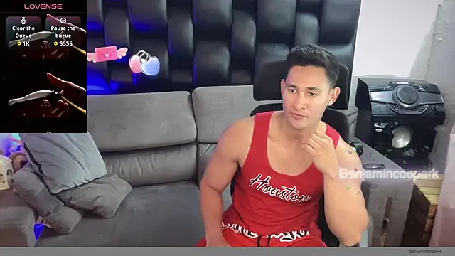 BenjaminCooperk online show from November 9, 2025, 6:28 am