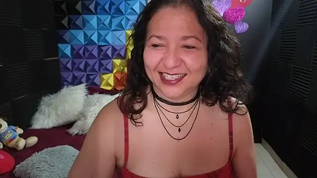 Snapshot of katifoxx chatting on March 12, 2026, 2:10 pm katifoxx online show from March 12, 2026, 2:10 pm