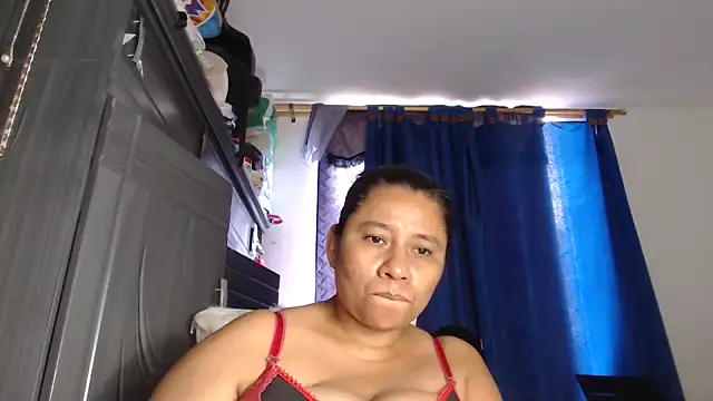 Snapshot of adrixxx38 chatting on March 21, 2026, 10:13 pm adrixxx38 online show from March 21, 2026, 10:13 pm