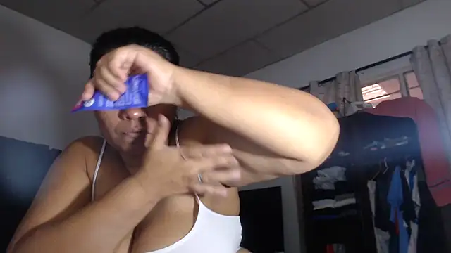 Snapshot of adrixxx38 chatting on February 6, 2026, 9:44 pm adrixxx38 online show from February 6, 2026, 9:44 pm