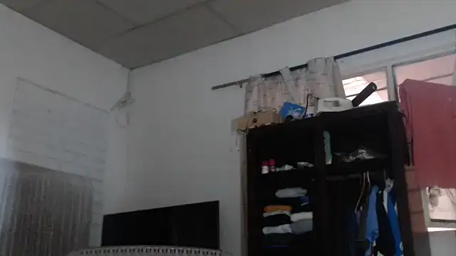 Snapshot of adrixxx38 chatting on February 24, 2026, 10:43 pm adrixxx38 online show from February 24, 2026, 10:43 pm