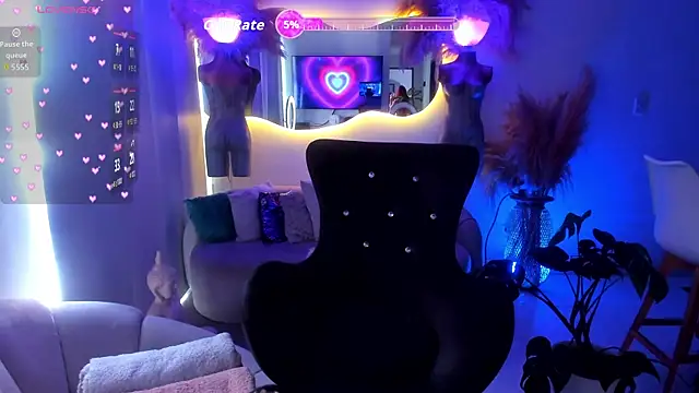 Angel Peach online show from August 3, 2026, 1:28 pm