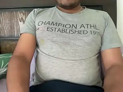 nishantsaraswat online show from November 22, 2025, 9:41 am