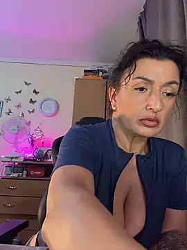 Snapshot of Hotangel75 chatting on July 19, 2026, 6:26 pm Hotangel75 online show from July 19, 2026, 6:26 pm