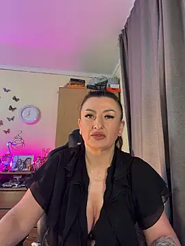 Hotangel75 online show from April 28, 2026, 8:41 am