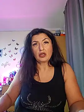 Snapshot of Hotangel75 chatting on November 1, 2025, 5:51 pm Hotangel75 online show from November 1, 2025, 5:51 pm