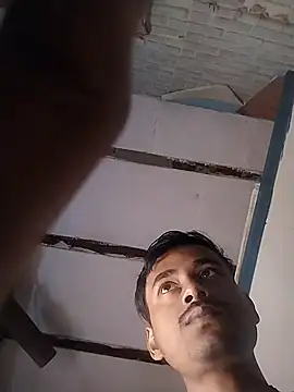 Snapshot of sujanmanda chatting on December 2, 2025, 4:03 am sujanmanda online show from December 2, 2025, 4:03 am