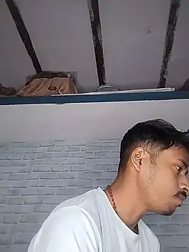 Snapshot of sujanmanda chatting on December 4, 2025, 4:11 am sujanmanda online show from December 4, 2025, 4:11 am