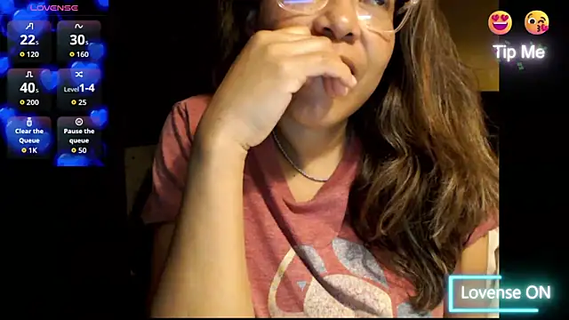 mila38 online show from February 5, 2026, 9:32 pm