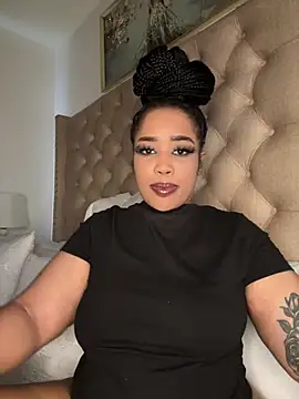 Snapshot of CAMMII_ chatting on May 8, 2026, 11:14 am CAMMII online show from May 8, 2026, 11:14 am