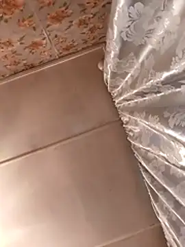 Snapshot of Cerd_Ayaz chatting on December 5, 2025, 10:25 am Cerd Ayaz online show from December 5, 2025, 10:25 am