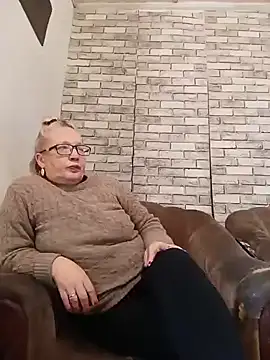 Snapshot of Cerd_Ayaz chatting on November 30, 2025, 8:15 am Cerd Ayaz online show from November 30, 2025, 8:15 am