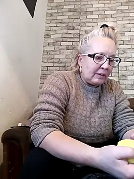 Snapshot of Cerd_Ayaz chatting on November 17, 2025, 10:19 am Cerd Ayaz online show from November 17, 2025, 10:19 am