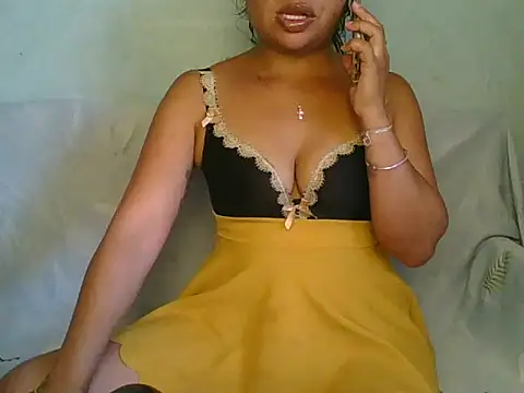 Snapshot of cathy_doll28 chatting on December 1, 2025, 7:42 am cathy doll28 online show from December 1, 2025, 7:42 am