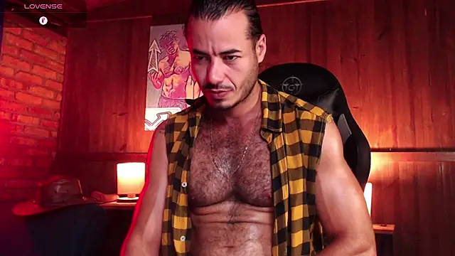 Snapshot of PedroMancini chatting on November 16, 2025, 1:27 pm PedroMancini online show from November 16, 2025, 1:27 pm