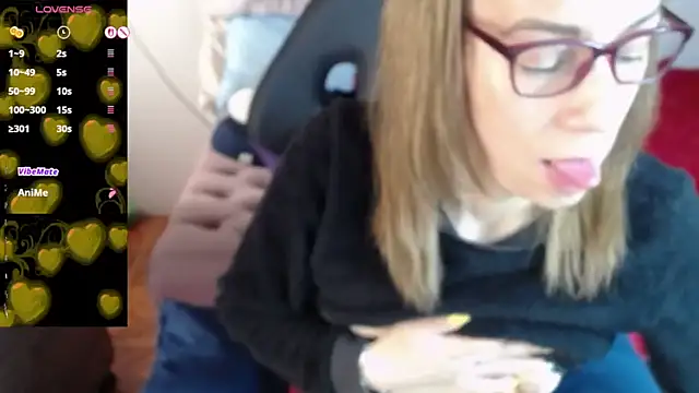 cristin doll  online show from January 18, 2026, 4:21 pm