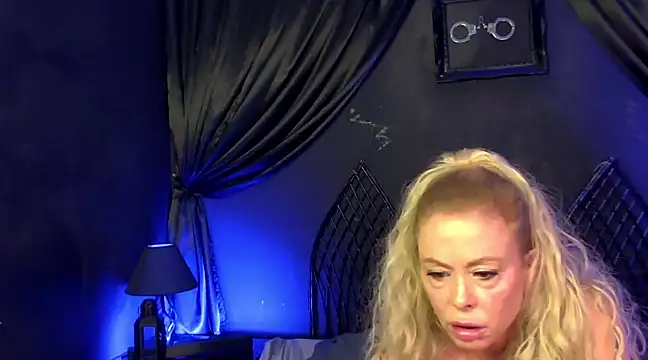 Snapshot of skyetbabestation chatting on February 2, 2025, 9:02 pm skyetbabestation online show from February 2, 2025, 9:02 pm