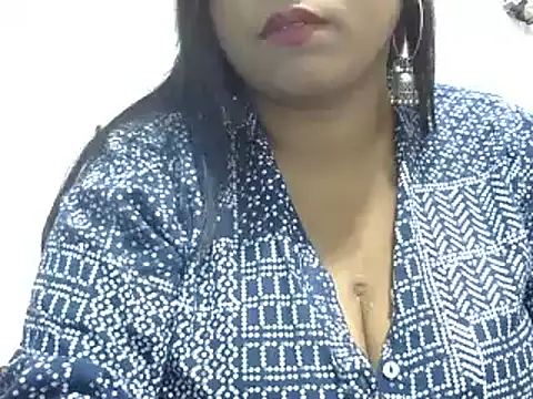 ROSEE MERRYYYY online show from February 5, 2025, 10:30 am