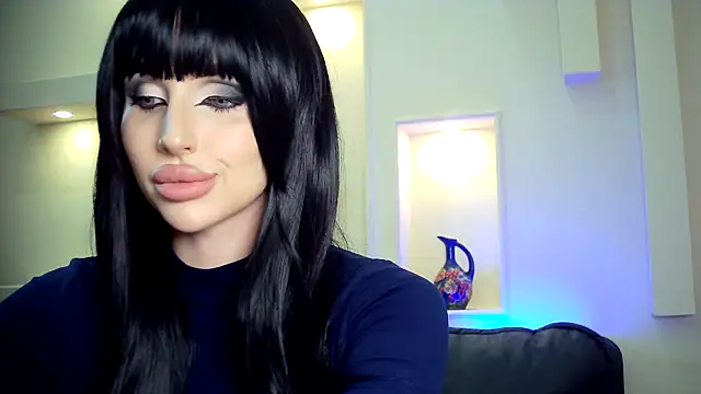 Snapshot of Lady_Joli chatting on November 14, 2025, 8:23 pm Lady Joli online show from November 14, 2025, 8:23 pm