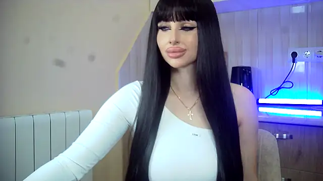 Snapshot of Lady_Joli chatting on February 18, 2026, 7:06 am Lady Joli online show from February 18, 2026, 7:06 am