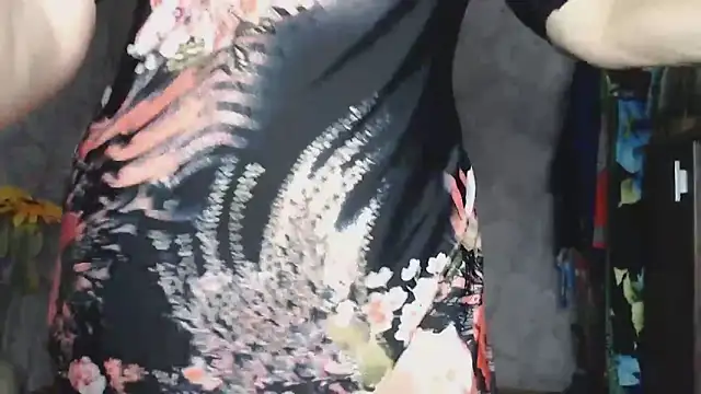 Aziza1 online show from October 9, 2025, 2:50 pm