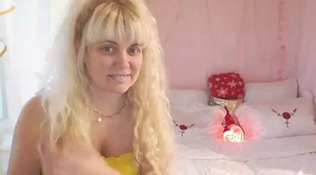 Snapshot of SunnySylvia chatting on December 26, 2024, 6:52 am SunnySylvia online show from December 26, 2024, 6:52 am