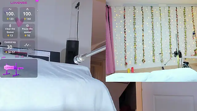 Snapshot of Alessandra_Smith chatting on February 8, 2025, 7:59 pm Alessandra Smith online show from February 8, 2025, 7:59 pm