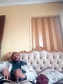 Snapshot of Ogmelo chatting on June 4, 2026, 2:11 pm Ogmelo online show from June 4, 2026, 2:11 pm