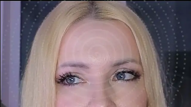 Snapshot of BowToYourWeakness chatting on November 24, 2025, 7:47 pm BowToYourWeakness online show from November 24, 2025, 7:47 pm