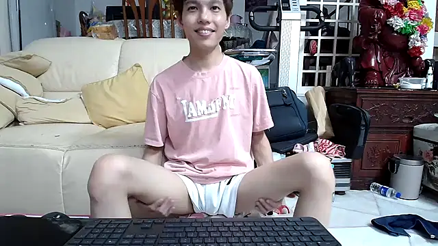 andrewooi online show from December 28, 2024, 7:44 am