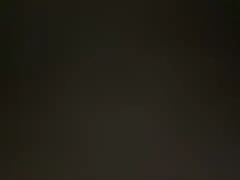 Snapshot of fmodel chatting on April 15, 2026, 8:09 am fmodel online show from April 15, 2026, 8:09 am