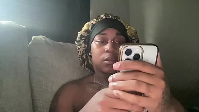 Snapshot of Creamesensation chatting on March 20, 2026, 1:56 pm Creamesensation online show from March 20, 2026, 1:56 pm