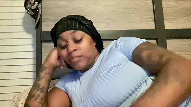 Creamesensation online show from October 26, 2025, 11:43 am